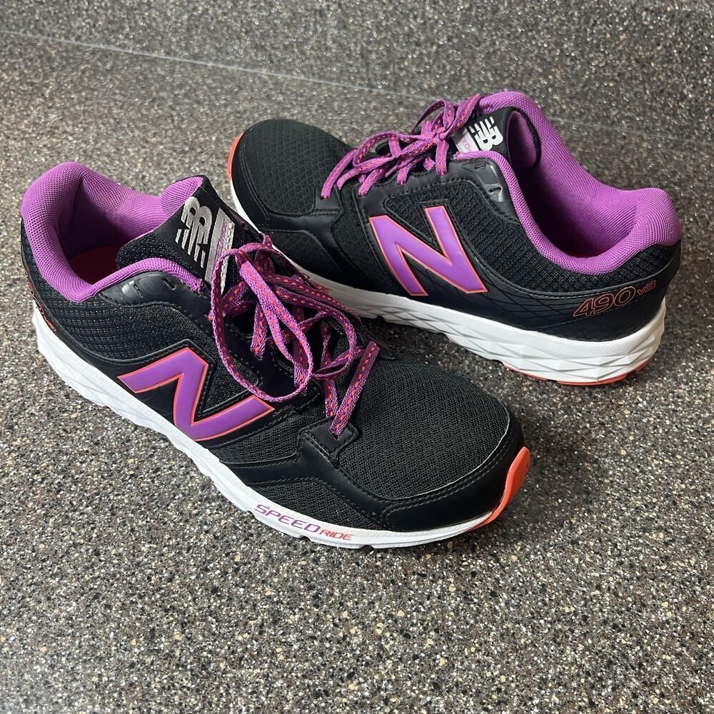 New Balance 490v3 Women Size 11 B Black/Purple Athletic Running Shoe Sneaker New